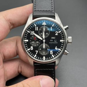 IWC Pilot's 43mm 1:1 Super Clone Watch with Cash on Delivery 1061608357 - front view
