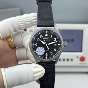 IWC Mark XX AMG Petronas F1 Super Clone Watch | Premium Replica 1125816547 - side view