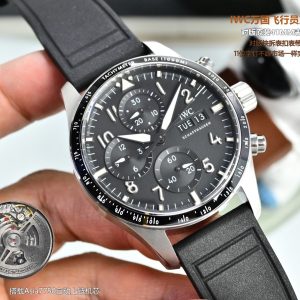 IWC Pilot's Super Clone Chronograph - Premium Luxury Replica Watches 1142857767 - side view