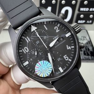 IWC Pilot Super Clone Watch | Premium Replica with Cash on Delivery 1126210635 - side view | IWC