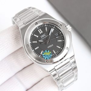 IWC Engineer 40mm Super Clone Watch | Premium Luxury Replica 1142130728 - side view | Ingenieur